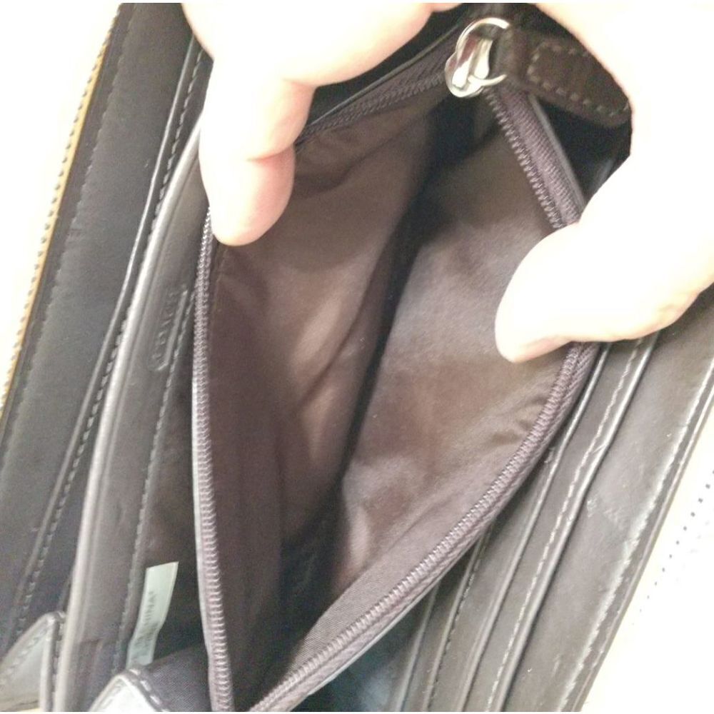 Coach Patent Leather Bifold wallet - Picture 5 of 6